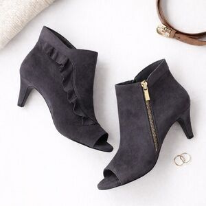 Bella Vita Black “Suede” Peep Toe Booties Side Zip Ruffle 8.5W Bella Vita NWOB